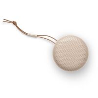 Беспроводная колонка Bang & Olufsen Beosound A1 2nd Gen Gold Tone Беспроводная колонка Bang & Olufsen Beosound A1 2nd Gen Gold Tone