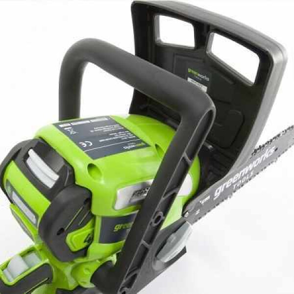 Пила цепная Greenworks G40CS30K2 (20117UA) с 2 АКБ + ЗУ Пила цепная Greenworks G40CS30K2 (20117UA) с 2 АКБ + ЗУ