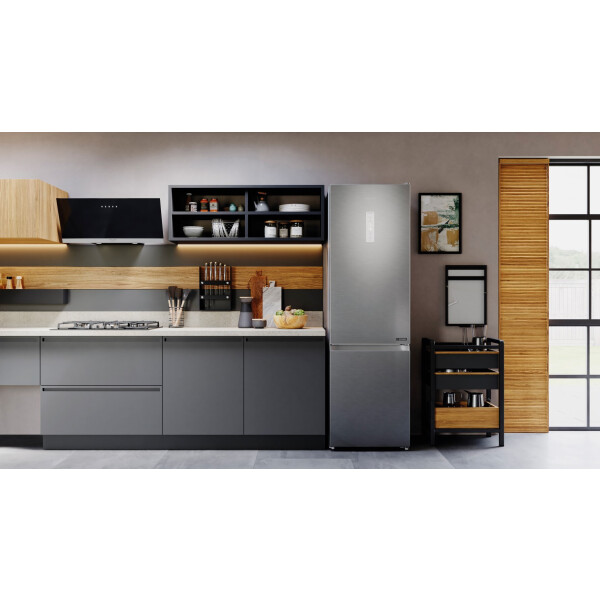 Холодильник-морозильник Hotpoint HT 9201I MX O3 Холодильник-морозильник Hotpoint HT 9201I MX O3