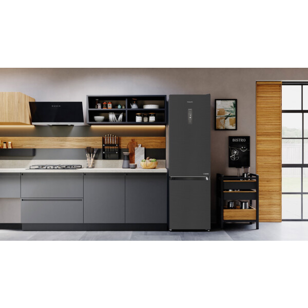 Холодильник-морозильник Hotpoint HT 9201I DX O3 Холодильник-морозильник Hotpoint HT 9201I DX O3