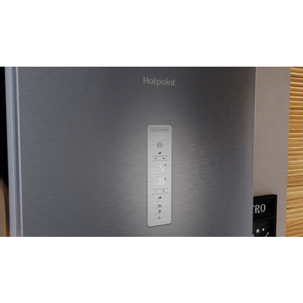 Холодильник-морозильник Hotpoint HT 8201I MX O3 Холодильник-морозильник Hotpoint HT 8201I MX O3