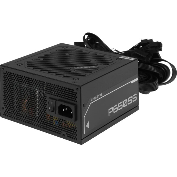 Блок питания Gigabyte P650SS Блок питания Gigabyte P650SS