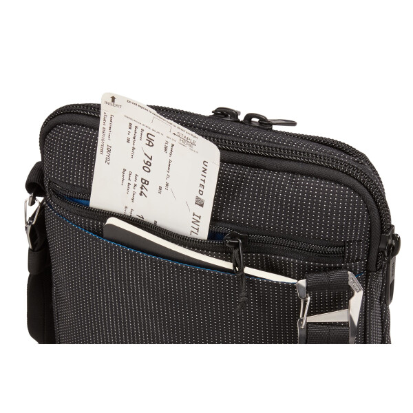 Дорожная сумка Thule Сrossover 2 Crossbody Tote 9L C2CT-110  черный Дорожная сумка Thule Сrossover 2 Crossbody Tote 9L C2CT-110  черный