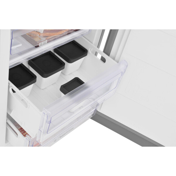 Холодильник Indesit ITS 5200 XB Холодильник Indesit ITS 5200 XB