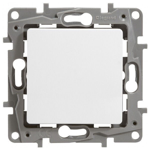 Переключатель Legrand Etika (672249)белый