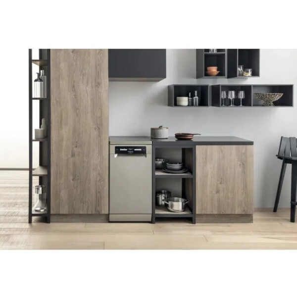 Посудомоечная машина Hotpoint-Ariston HSFO 3T223 WC X Посудомоечная машина Hotpoint-Ariston HSFO 3T223 WC X