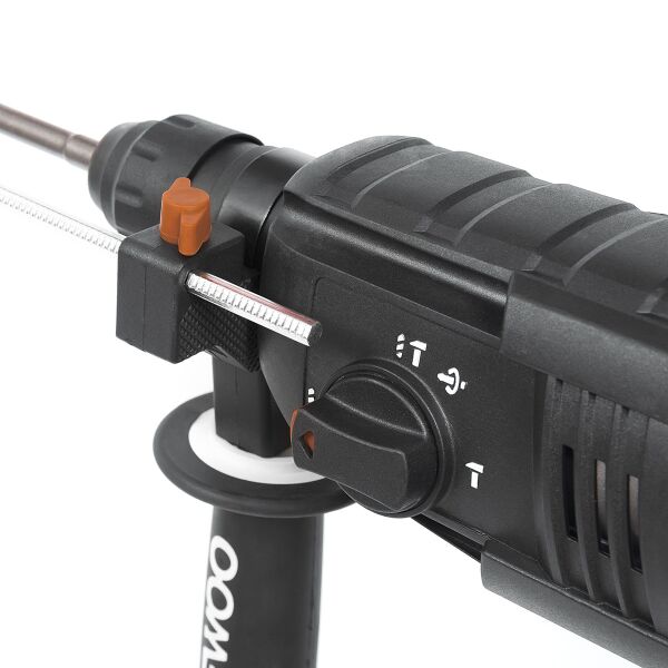 Перфоратор Daewoo Power DAH 820 Перфоратор Daewoo Power DAH 820