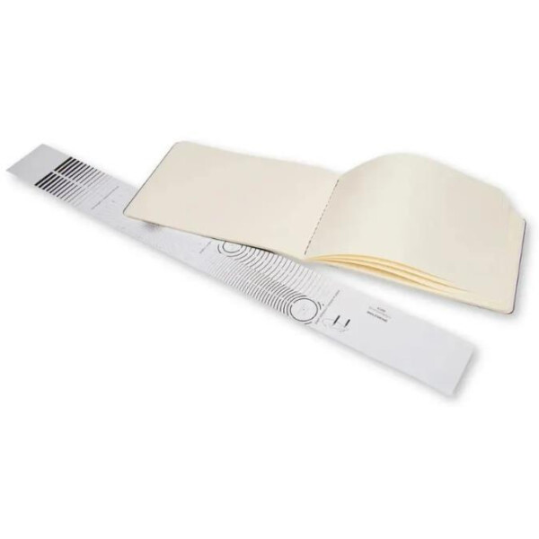 Блокнот для рисования Moleskine Art Cahier ARTSKA3 (черный) Блокнот для рисования Moleskine Art Cahier ARTSKA3 (черный)