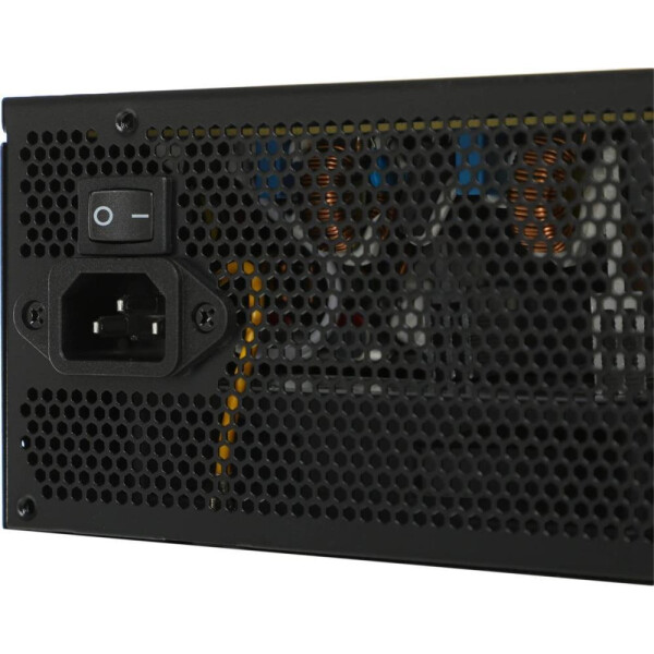 Блок питания Formula KCAS Plus 700W Блок питания Formula KCAS Plus 700W