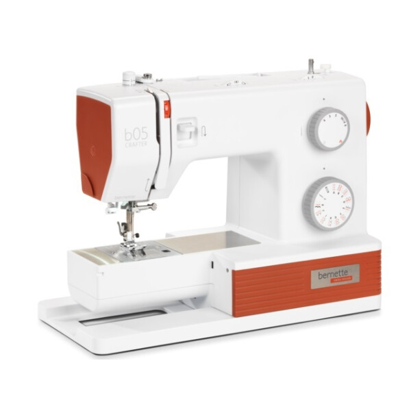 

Швейные машины BERNETTE, Швейная машина Bernette B05 Crafter
