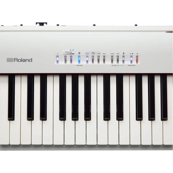 Цифровое фортепиано Roland FP-30-WH Цифровое фортепиано Roland FP-30-WH