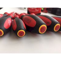 Отвертка изолированная Milwaukee PH1x80 4932464043 Отвертка изолированная Milwaukee PH1x80 4932464043