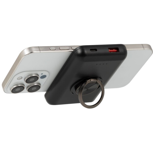 Внешний аккумулятор RIVACASE VA2603 Magsafe (5000mAh) Внешний аккумулятор RIVACASE VA2603 Magsafe (5000mAh)