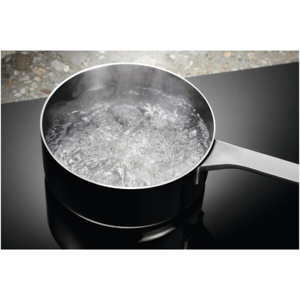 Варочная панель Electrolux EIS62443 Варочная панель Electrolux EIS62443