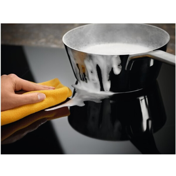 Варочная панель Electrolux EIS62443 Варочная панель Electrolux EIS62443