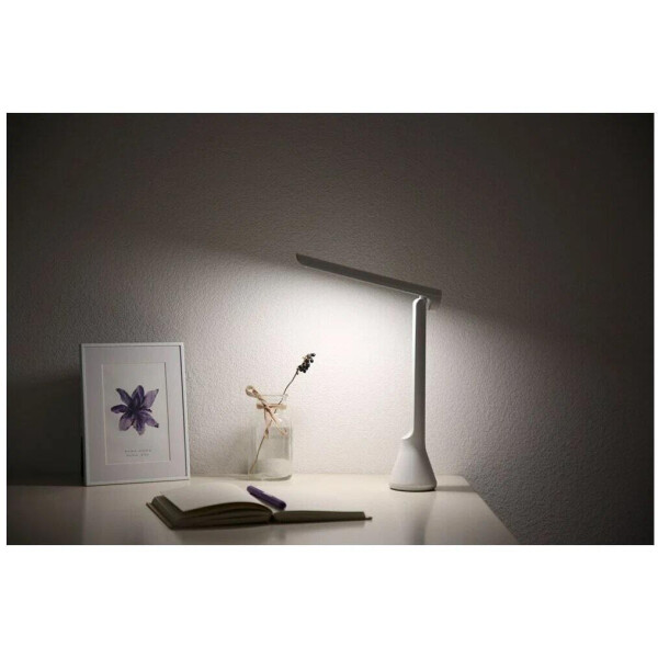 Лампа Yeelight Folding Table Lamp YLTD11YL (белый) Лампа Yeelight Folding Table Lamp YLTD11YL (белый)