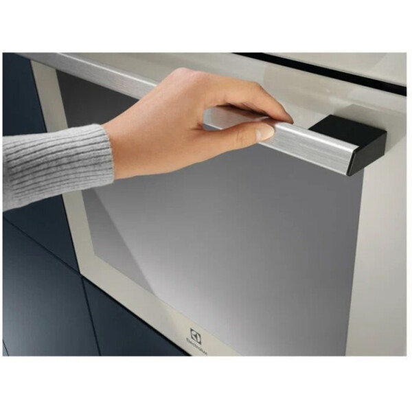 Духовой шкаф Electrolux LOE7C31S Духовой шкаф Electrolux LOE7C31S