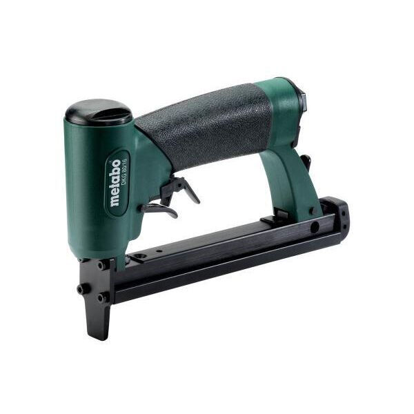 

Пневмоскобо(гвозде)забиватели, степлеры Metabo, Скобозабиватель Metabo DKG 80/16 (601564500)