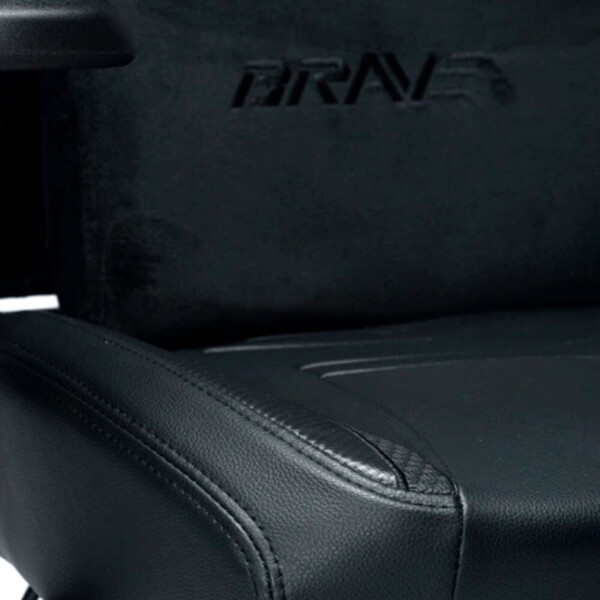 Игровое кресло BRAVE AF-7 Batwing Black Игровое кресло BRAVE AF-7 Batwing Black