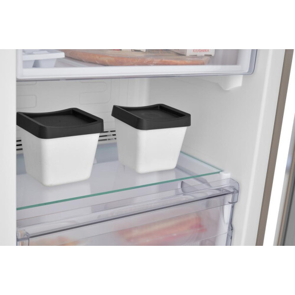 Холодильник-морозильник HOTPOINT HT 6200 BZ Холодильник-морозильник HOTPOINT HT 6200 BZ