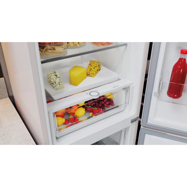 Холодильник Hotpoint HTS 7200 M O3 Холодильник Hotpoint HTS 7200 M O3